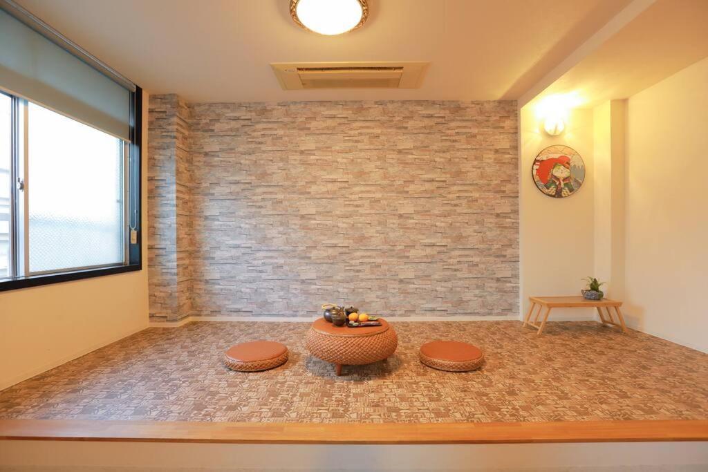 Apartament 道頓堀民泊31＆Mini浮世絵美術館、道頓堀心斎橋真ん中、家族旅行、Family Trip Osaka Zewnętrze zdjęcie