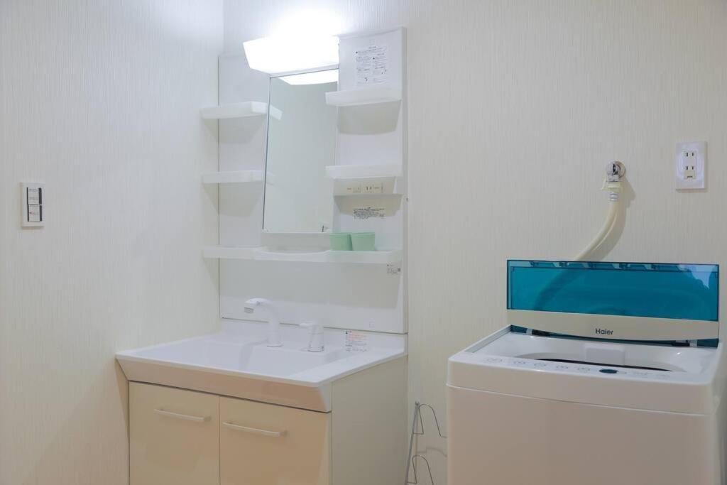 Apartament 道頓堀民泊31＆Mini浮世絵美術館、道頓堀心斎橋真ん中、家族旅行、Family Trip Osaka Zewnętrze zdjęcie